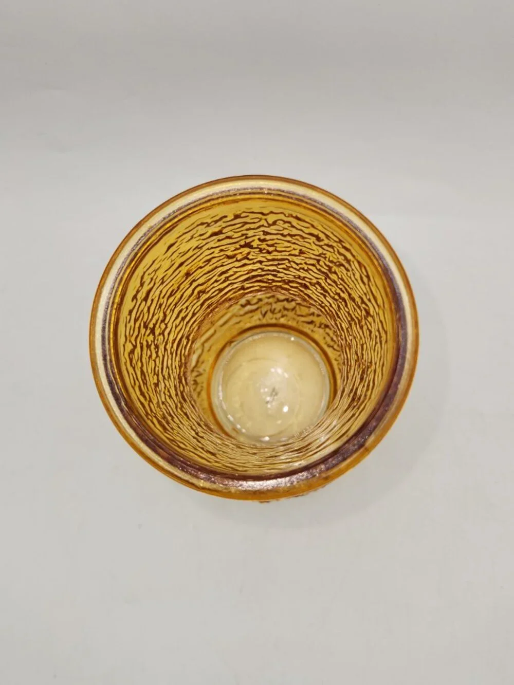 Vintage Style Amber Glass Vase with Crinkle Texture 7